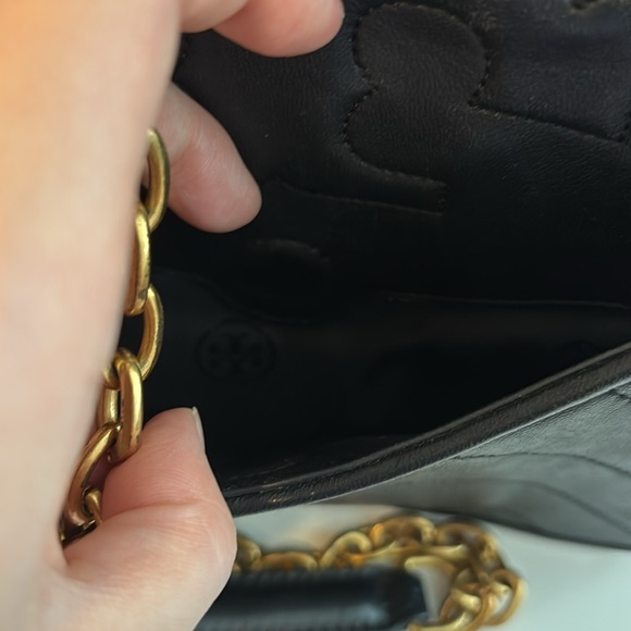 TORY BURCH Alexa Leather Shoulder Bag - Picture 10 of 10